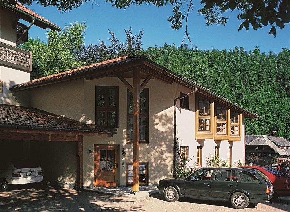 Hostel Zum Loewen Todtmoos Eksteriør billede